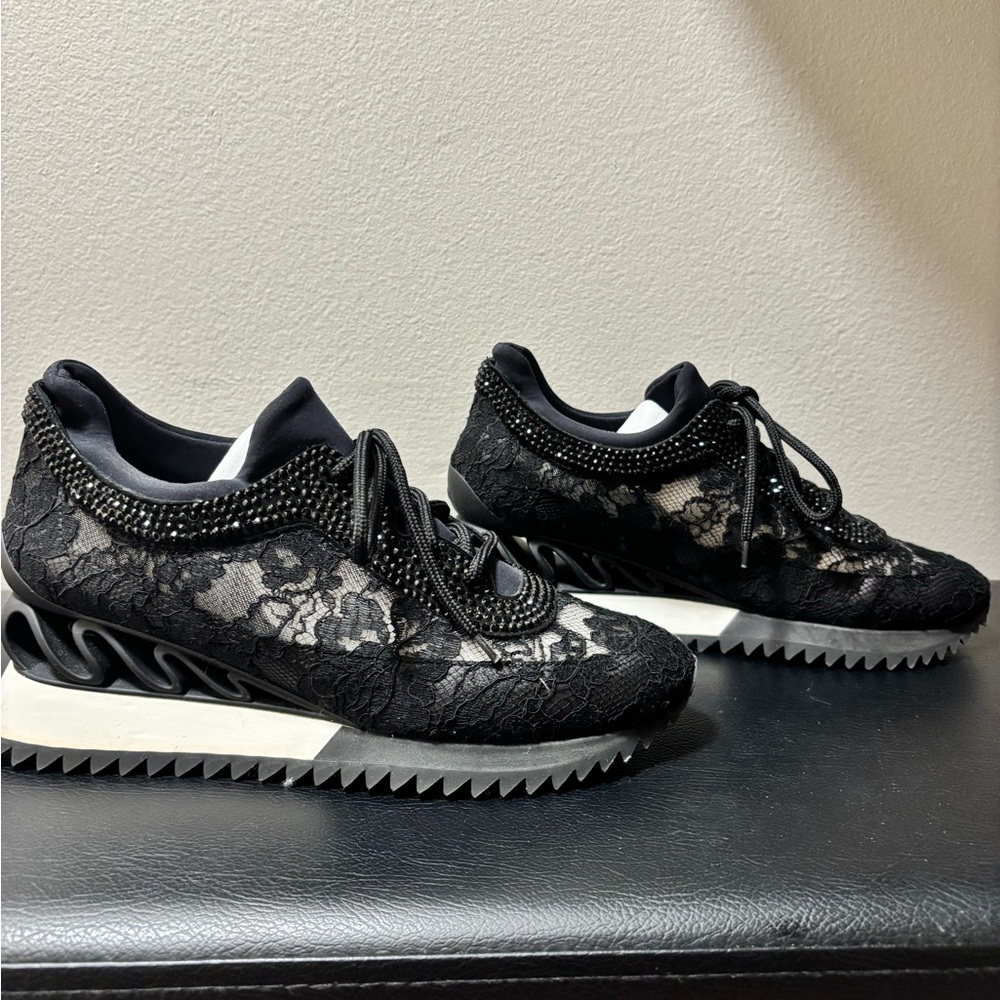 Black Lace Embellished Women's Sneakers